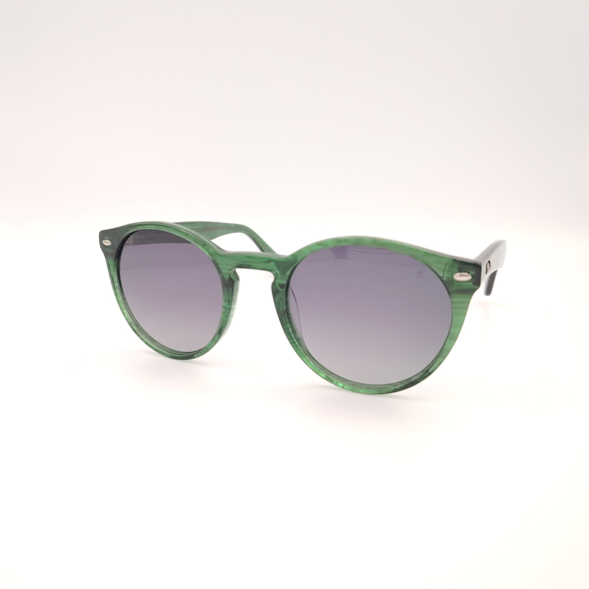 gafas de sol rischio r21043 redondas de color verde con lentes degradadas en gris

