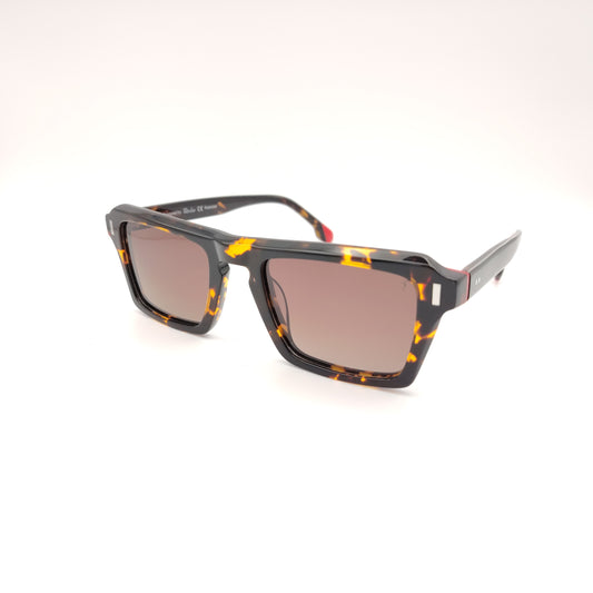 gafas de sol rischio modelo r21430-0 c09 con montura rectangular en acetato carey, diseño robusto y lentes polarizadas oscuras